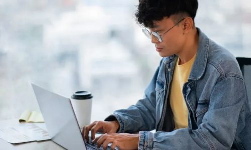 Jobseeker services for finding jobs in Singapore.